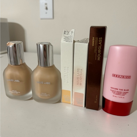 Makeup lot Haus labs triclone foundation and concealer (2), one size primer - Picture 1 of 10